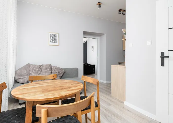 Rentplanet - Przy Piotrkowskiej Apartman